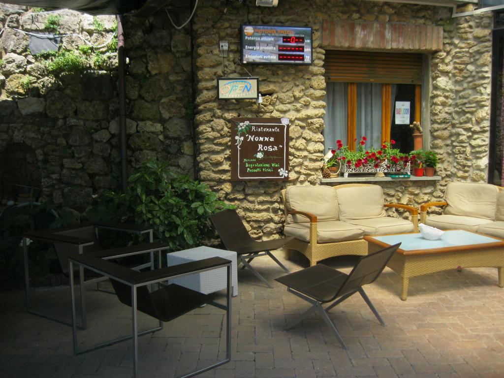 קיוזי Hotel Rosati מראה חיצוני תמונה