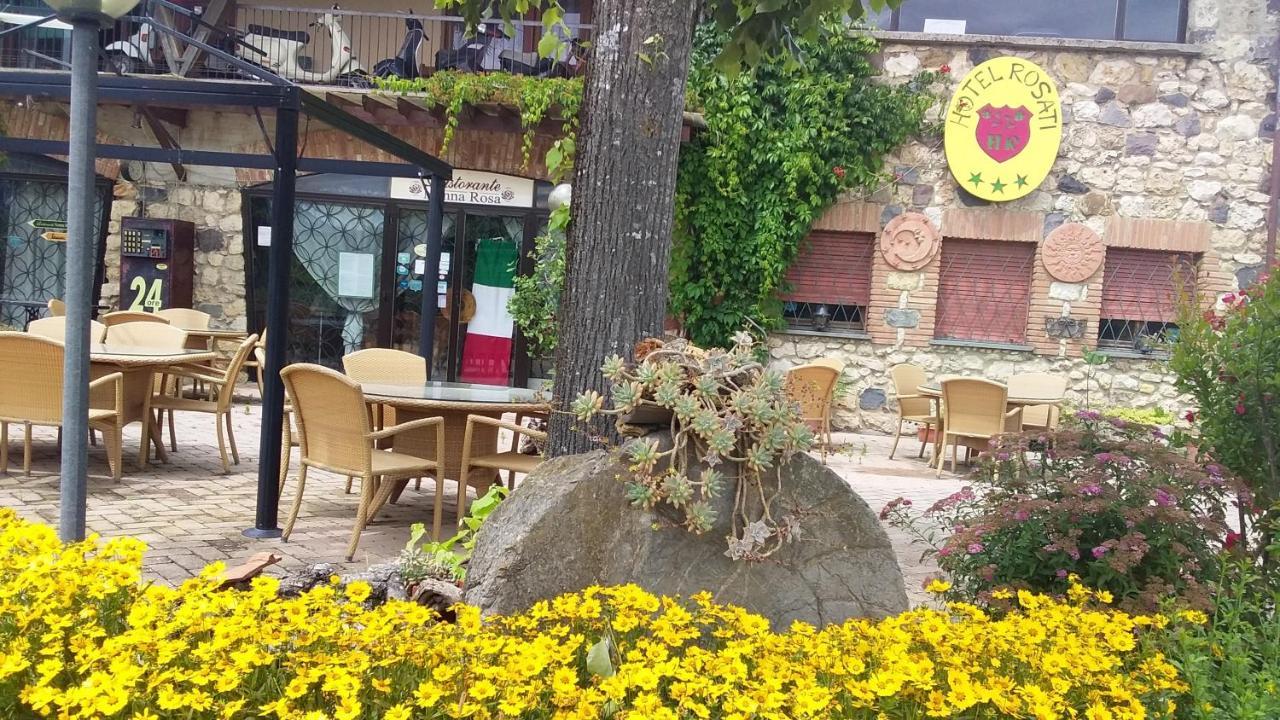 קיוזי Hotel Rosati מראה חיצוני תמונה