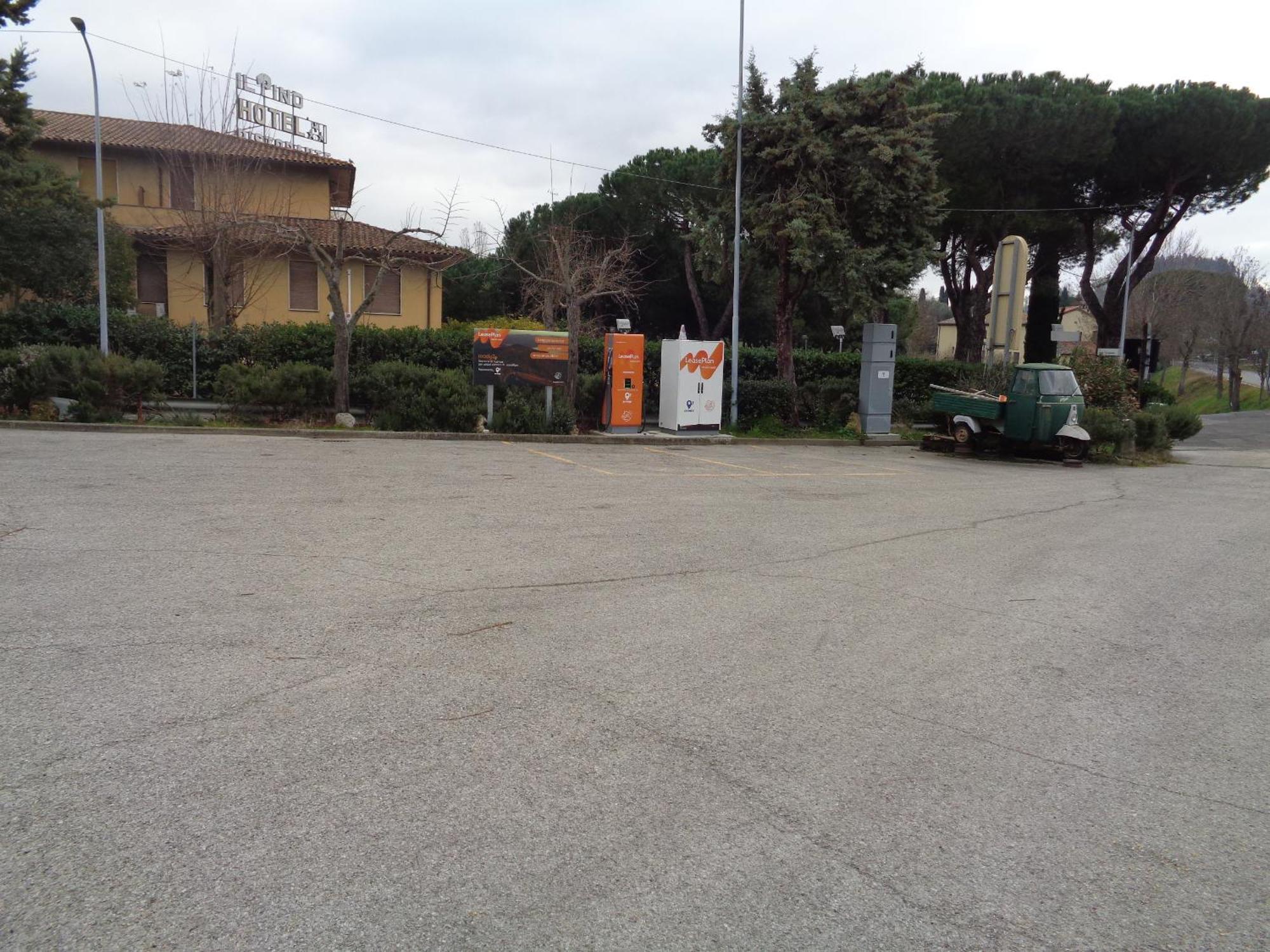 קיוזי Hotel Rosati מראה חיצוני תמונה